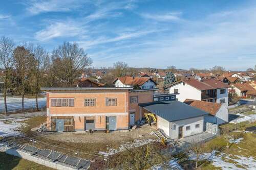 Foto - Haus zum Kaufen in Kirchham 499.000,00 € 195.17 m²