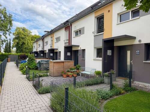 Foto - Haus zum Kaufen in München 990.000,00 € 196 m²