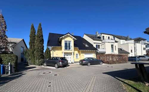 Foto - Haus zum Kaufen in Seligenstadt 1.549.000,00 € 420.85 m²