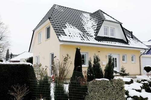 Foto - Haus zum Kaufen in Bad Zwischenahn 580.000,00 € 138 m²