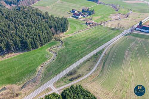 Foto - Grundstück in Aichen 139.000,00 € 17215 m²