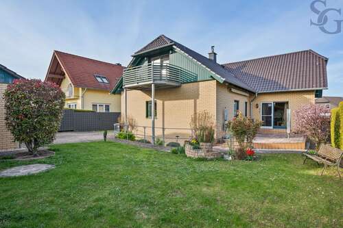 Foto - Haus zum Kaufen in Weißenfels 439.000,00 € 254.58 m²