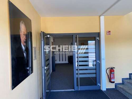 Foto - Büro in Schillingsfürst 2.275,00 € 350 m²