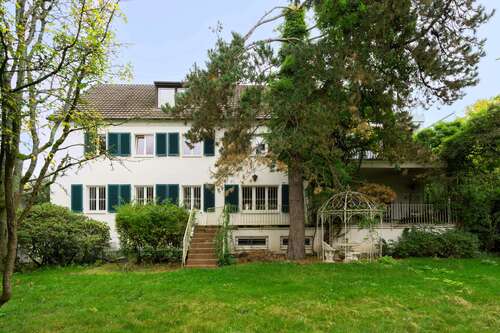 Foto - Haus zum Kaufen in Ratingen-Hösel 1.895.000,00 € 380 m²