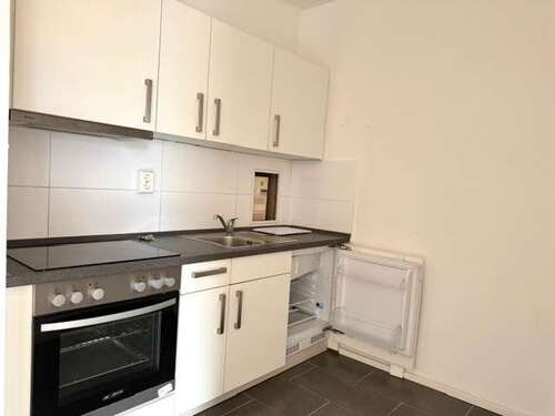 Foto - Wohnung zum Mieten in Plauen 281,60 € 51.2 m²