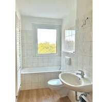 Wohnung zum Mieten in Weida 340,00 € 62.3 m²