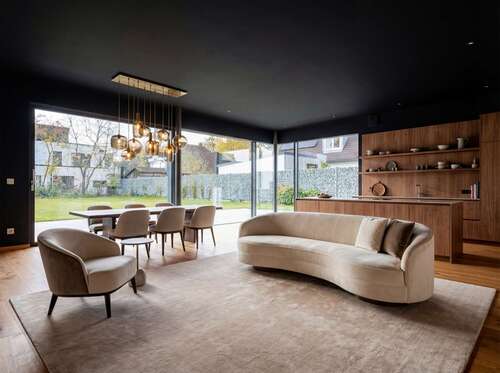 Foto - Haus zum Kaufen in Ottobrunn 2.825.000,00 € 238 m²