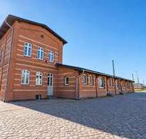 Wohnung zum Mieten in Bützow 799,00 € 80.79 m²