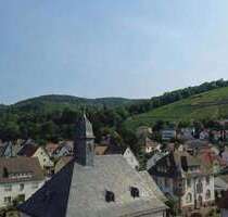 Haus zum Kaufen in Bensheim-Auerbach 1.350.000,00 € 373 m²