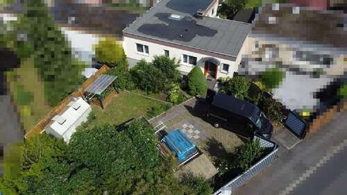Foto - Haus zum Kaufen in Bornheim 649.000,00 € 187 m²