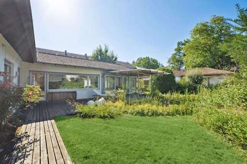 Foto - Haus zum Kaufen in Erlangen 675.000,00 € 160.03 m²
