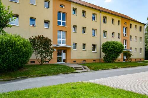 Foto - Wohnung zum Mieten in Geratal 443,00 € 70.29 m²