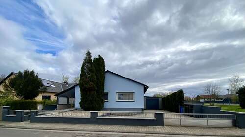 Foto - Haus zum Kaufen in Monsheim 618.000,00 € 212 m²
