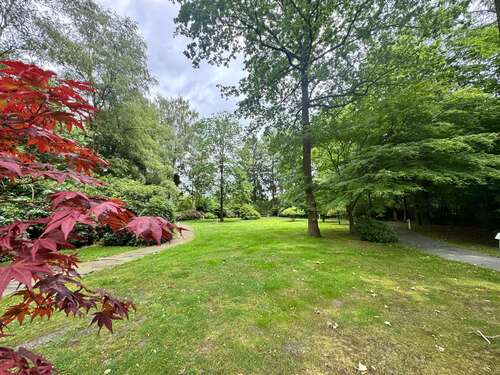 Foto - Haus zum Mieten in Henstedt-Ulzburg 12.000,00 € 620 m²