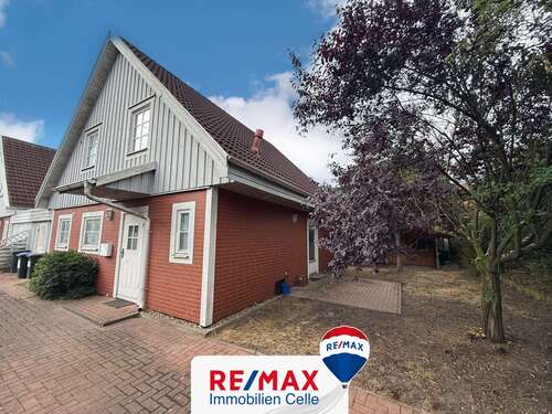 Foto - Haus zum Kaufen in Wietze Jeversen 137.000,00 € 100 m²