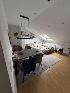 Foto - Wohnung zum Mieten in Düsseldorf 750,00 € 55 m²