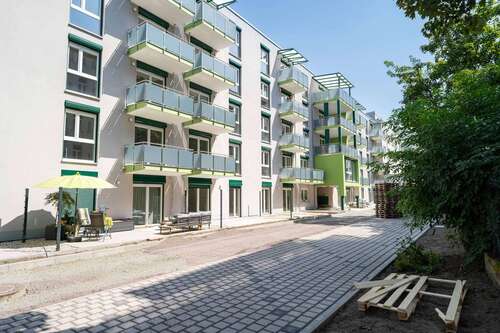 Foto - Wohnung zum Mieten in Leipzig 872,30 € 67 m²