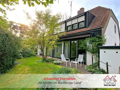 Foto - Haus zum Kaufen in Schwaig-Behringersdorf 844.000,00 € 192 m²