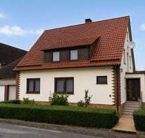 Haus zum Kaufen in Breuna 149.000,00 € 171.43 m²