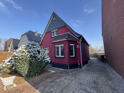 Foto - Haus zum Kaufen in Delmenhorst 375.000,00 € 156 m²