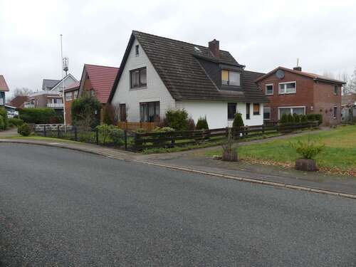 Foto - Haus zum Kaufen in Drochtersen 265.000,00 € 120 m²