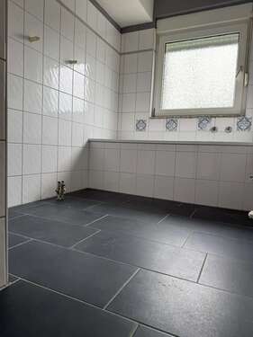 Foto - Wohnung zum Mieten in Kerpen 906,00 € 75.5 m²