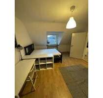 WG-Zimmer in Düsseldorf 660,00 € 14 m²
