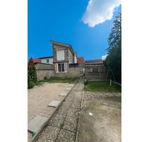 Haus zum Kaufen in Kronau 450.000,00 € 260 m²