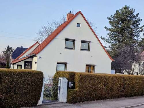 Foto - Haus zum Kaufen in Kabelsketal 299.000,00 € 129.3 m²