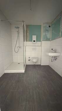 Foto - Wohnung zum Mieten in Heiligenhaus 735,00 € 83.46 m²