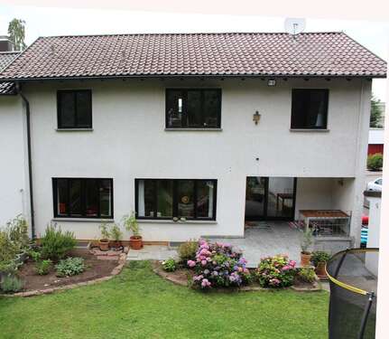 Foto - Haus zum Mieten in Stuttgart 3.000,00 € 230 m²