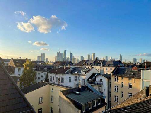 Foto - Haus zum Kaufen in Frankfurt am Main 2.400.000,00 € 504 m²