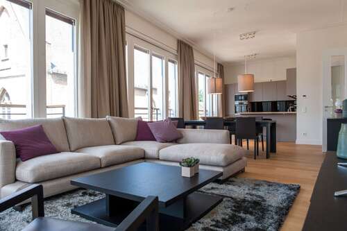 Foto - Wohnung zum Mieten in Düsseldorf 2.999,40 € 99 m²