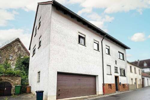 Foto - Haus zum Kaufen in Lisberg 250.000,00 € 165 m²