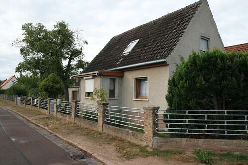 Foto - Haus zum Kaufen in Dessau-Roßlau 190.000,00 € 85 m²