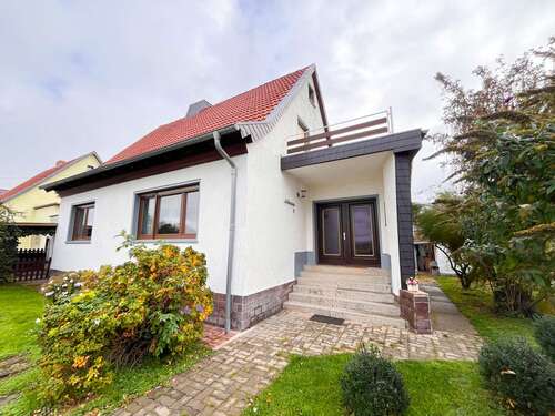 Foto - Haus zum Kaufen in Gehofen 159.000,00 € 200 m²
