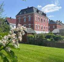 Haus zum Kaufen in Schönheide 209.000,00 € 360 m²