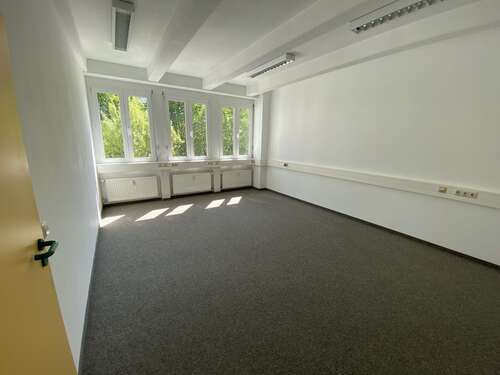 Foto - Büro in Freilassing 191,93 € 22.58 m²