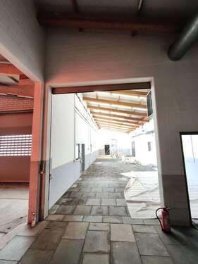 Foto - Halle in Erftstadt 780,00 € 120 m²