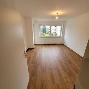 Foto - Wohnung zum Mieten in Freilassing 721,76 € 55.52 m²