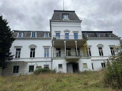 Foto - Haus zum Kaufen in Bonn 940.000,00 € 0 m²