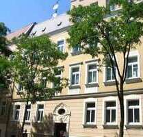 Wohnung zum Mieten in Halle 460,00 € 64.11 m²