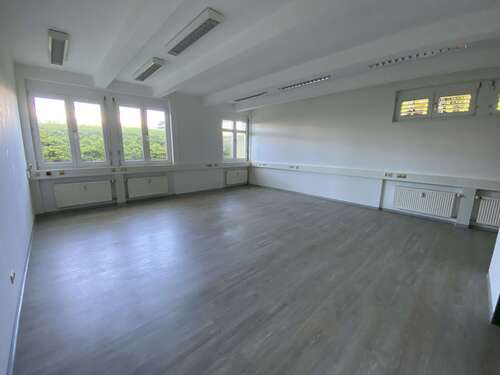 Foto - Büro in Freilassing 1.336,45 € 157.23 m²