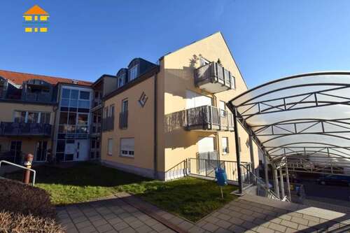 Foto - Wohnung zum Mieten in Burkhardtsdorf 450,00 € 76 m²
