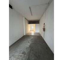 Halle in Essen 300,00 € 30 m² - 300,00 EUR Kaltmiete, ca.  30,00 m² in Essen (PLZ: 45139)