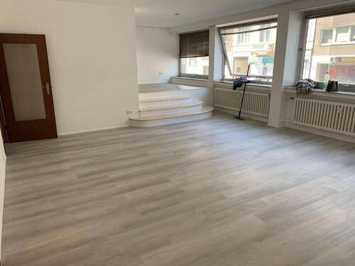 Foto - Wohnung zum Mieten in Düsseldorf 900,00 € 60 m²
