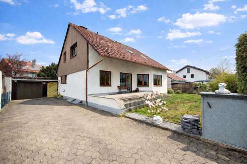 Foto - Haus zum Kaufen in Eichenau 949.000,00 € 196.77 m²