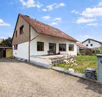 Haus zum Kaufen in Eichenau 949.000,00 € 196.77 m²