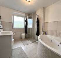 Haus zum Kaufen in Oftersheim 689.000,00 € 215 m²