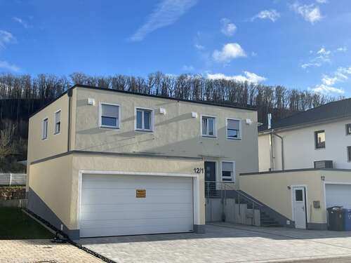 Foto - Haus zum Kaufen in Baden-Württemberg - Lauchheim 550.000,00 € 110 m²